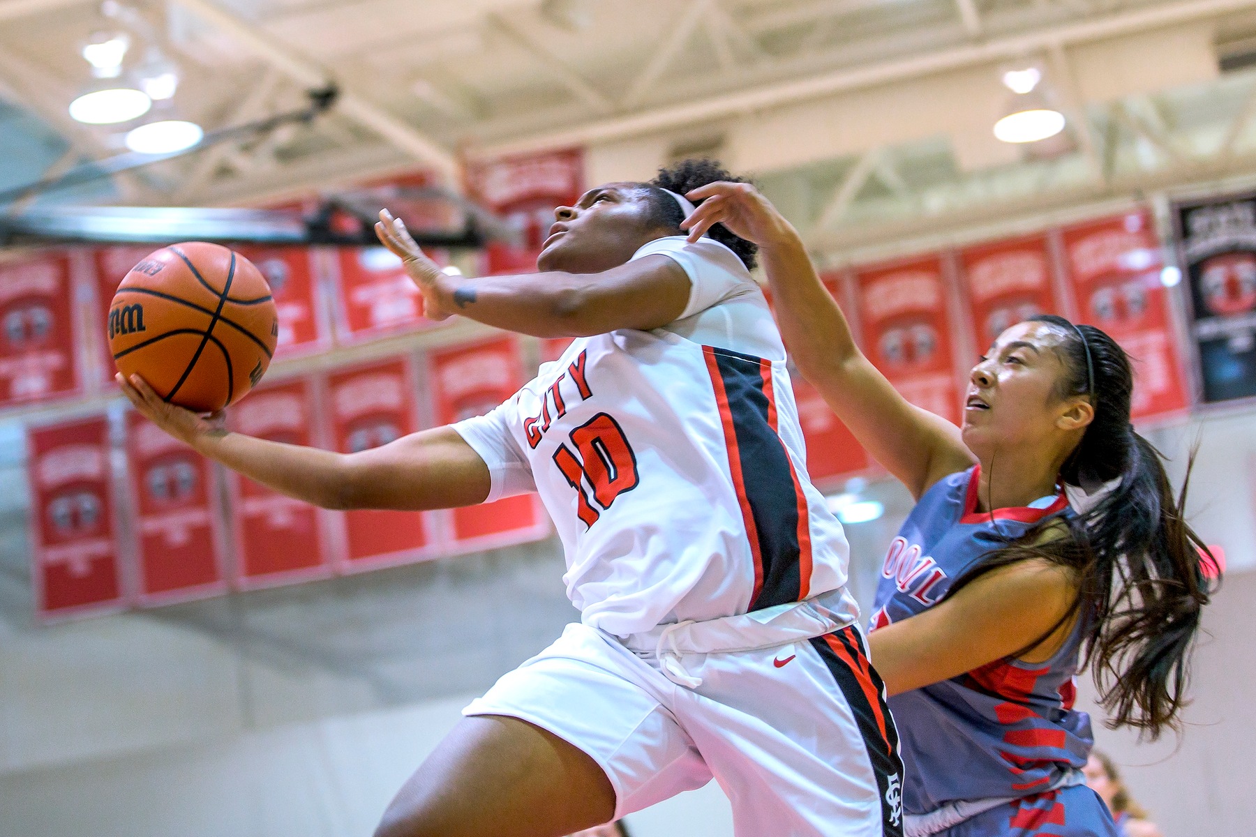 Caprice Taylor  records eye-opening 20 points and 10 steals